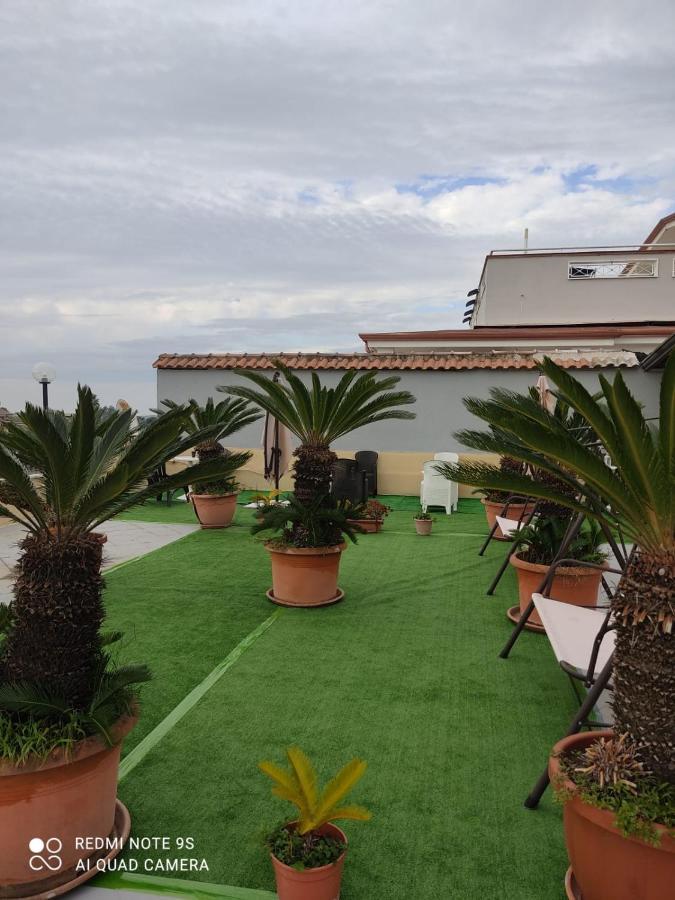 Hotel Stefany Lago Patria Exterior photo